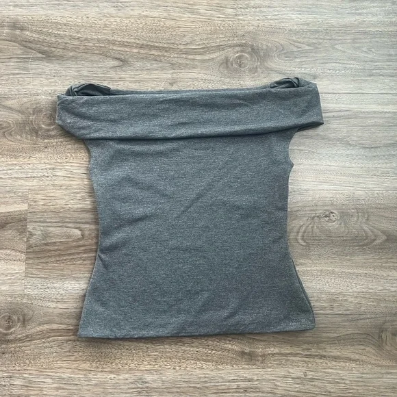 Aritzia Contour Ravish Top - Picture 2 of 6